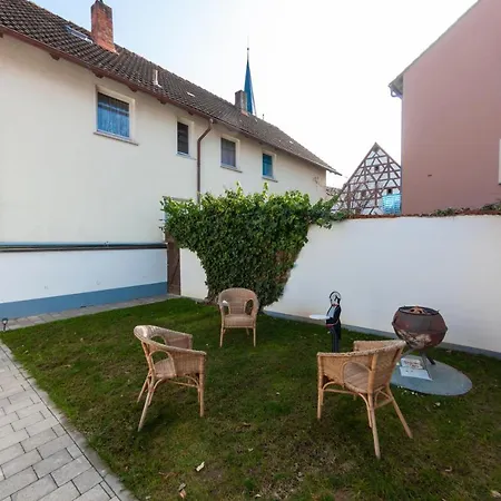 Apartman Hof 63 *